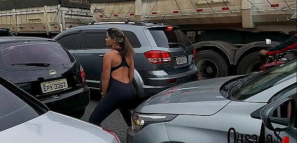  Luna Oliveira para o trânsito em São Paulo - Paola Gurgel - Hugo Belfort - Sandro Lima